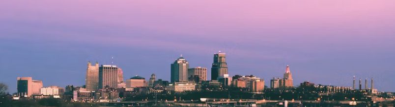 skyline view of kansas city downtown skyscrapes